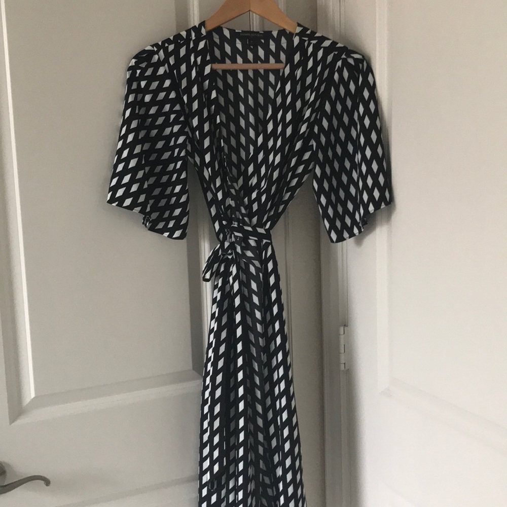 Banana Republic Kimono Wrap Dress size 0